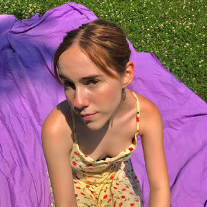 Meet your Posher, Lexie